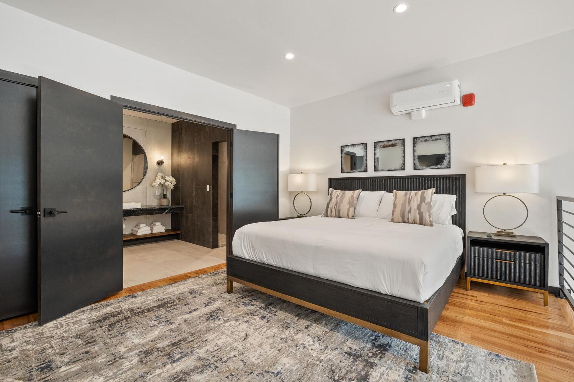 Апартаменты Mcgregor & Main - Luxury Lofts Хилл-Сити Экстерьер фото