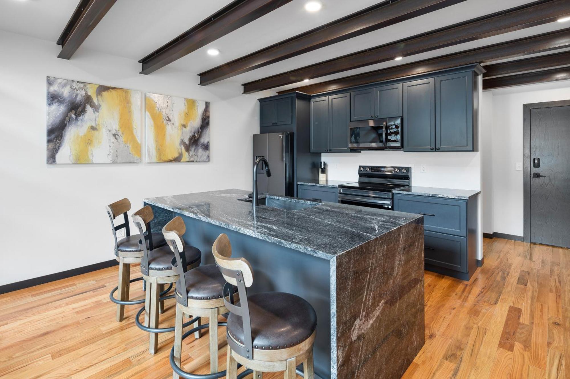 Апартаменты Mcgregor & Main - Luxury Lofts Хилл-Сити Экстерьер фото