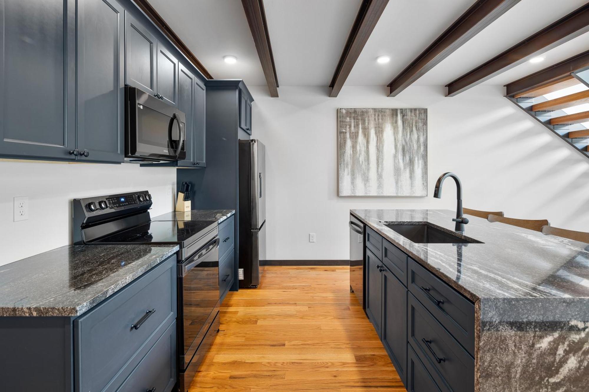 Апартаменты Mcgregor & Main - Luxury Lofts Хилл-Сити Экстерьер фото