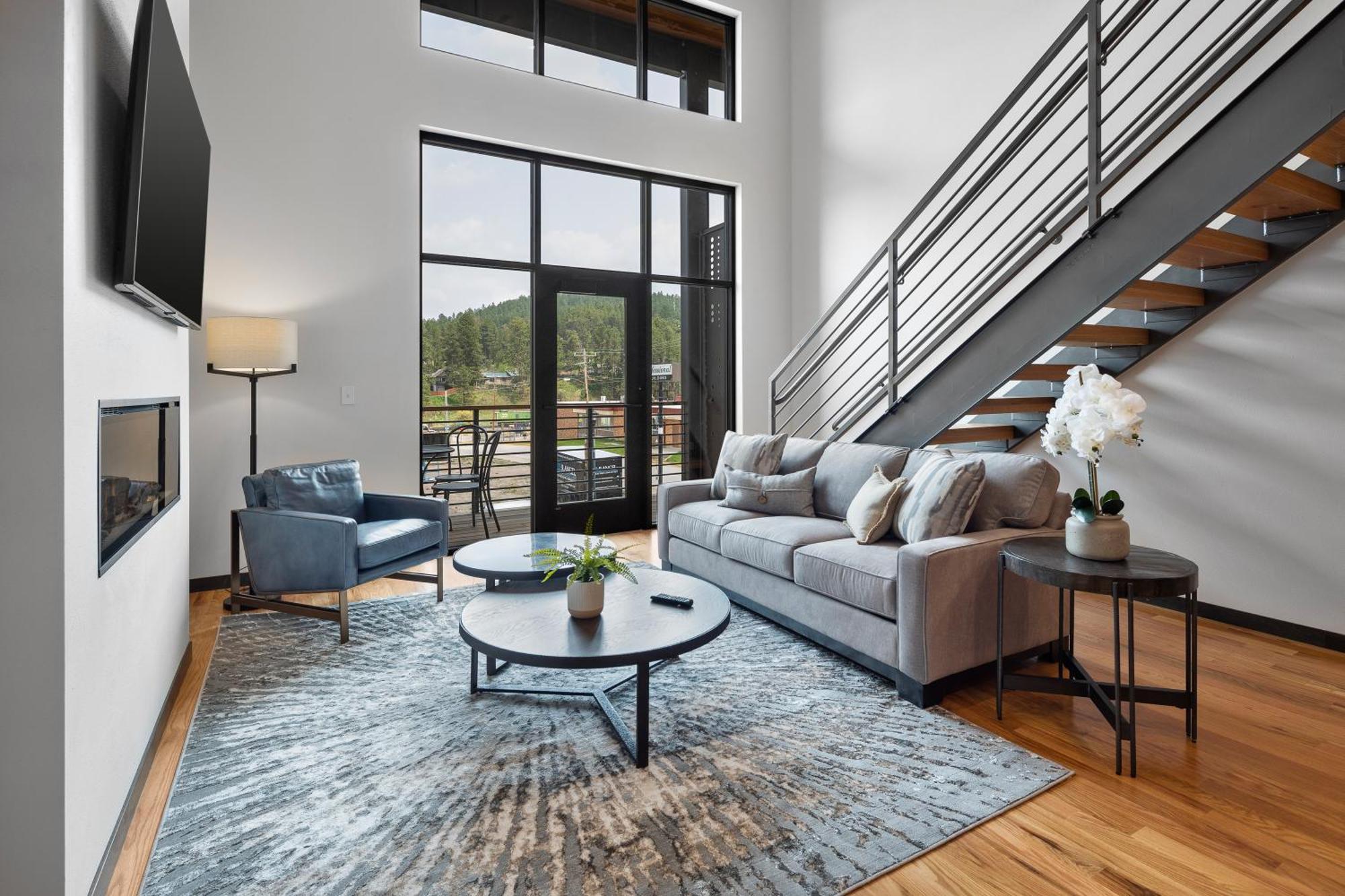 Апартаменты Mcgregor & Main - Luxury Lofts Хилл-Сити Экстерьер фото